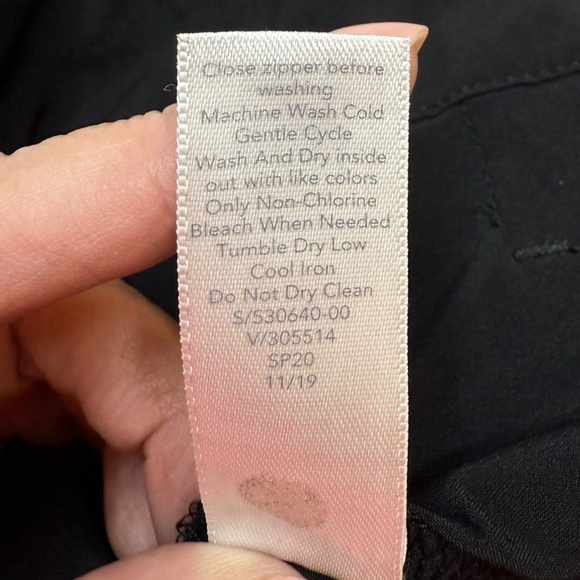 Athleta Skyline Pant ll Black High Rise Paper Bag Waist Attached Tie Belt Size 2 - Picture 9 of 9